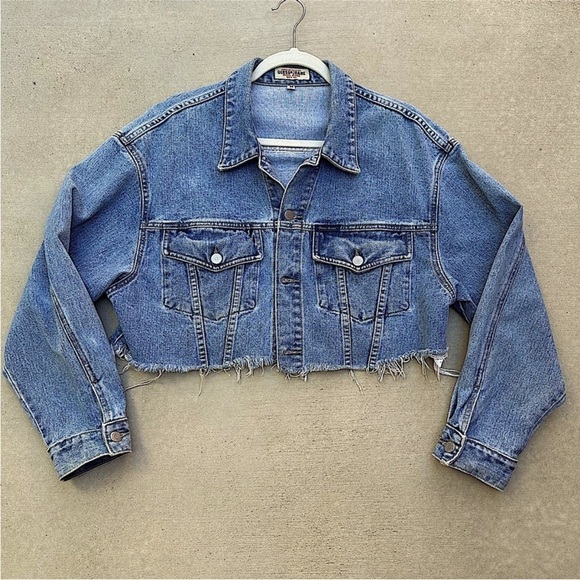 Vintage Guess 90s Denim Jean Jacket Blue Trucker Style Crop - Picture 2 of 15